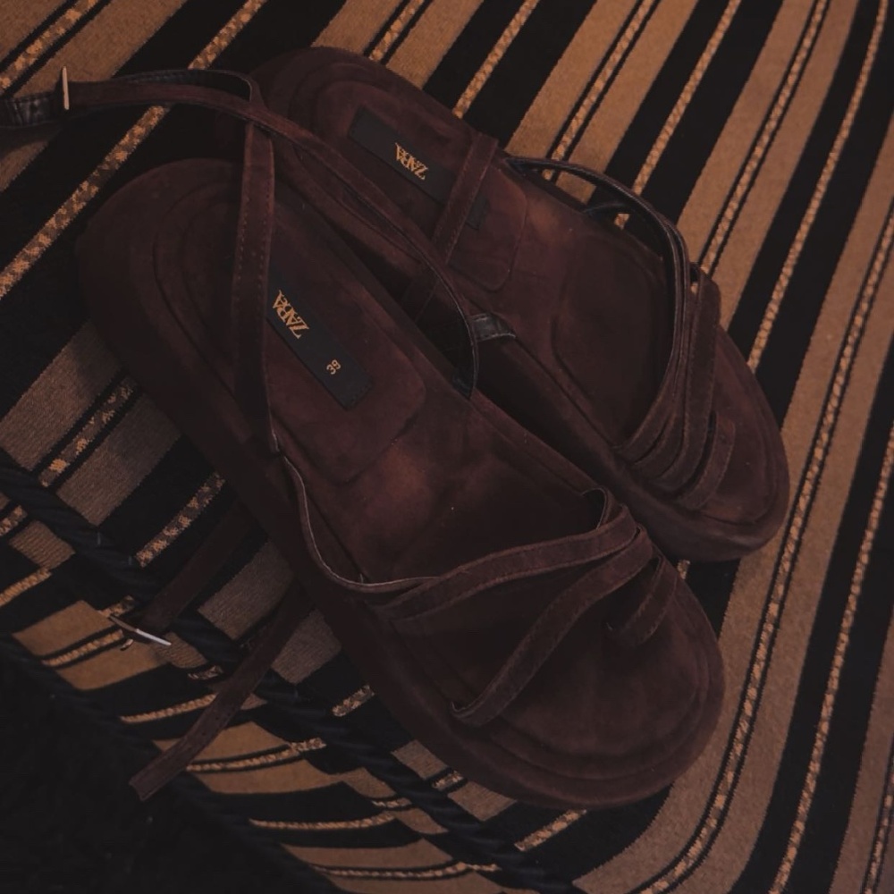 Zara strappy sandles-brown